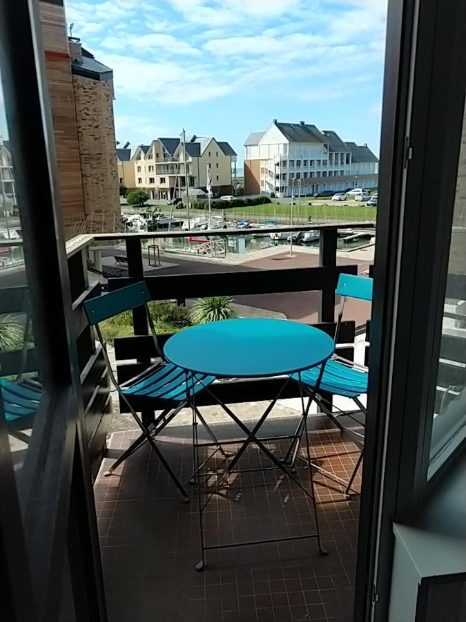 Studio Deauville-Les Marinas,Vue Mer Et Bassin Екстериор снимка